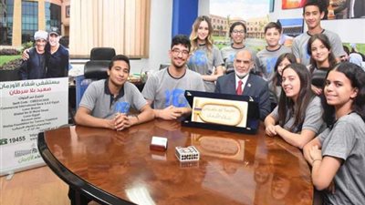 طلاب مدرسة خاصة يتبرعون بمصروفهم لمرضى السرطان بمستشفى شفاء الأورمان بالأقصر