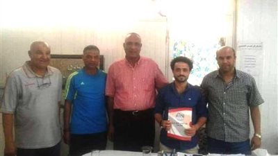 الألومنيوم يضم 