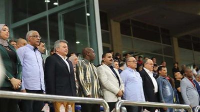 أبو ريدة وكردي والرفاعي يؤازرون المنتخب أمام غينيا