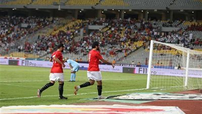 مصر تختتم استعداداتها للكان بثلاثية في غينيا