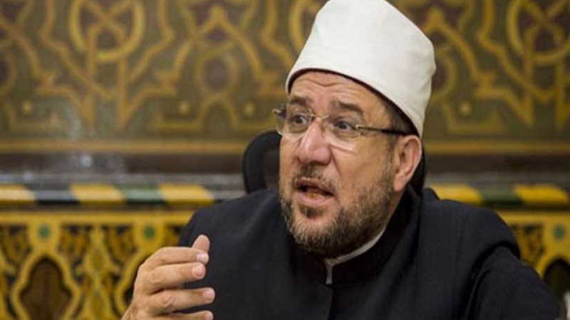 وزير الأوقاف ومحافظ