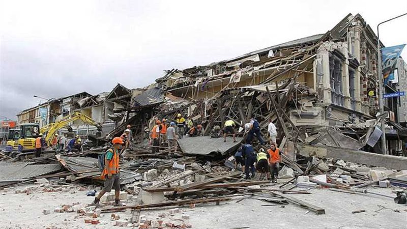 زلزال عنيف قرب سواحل