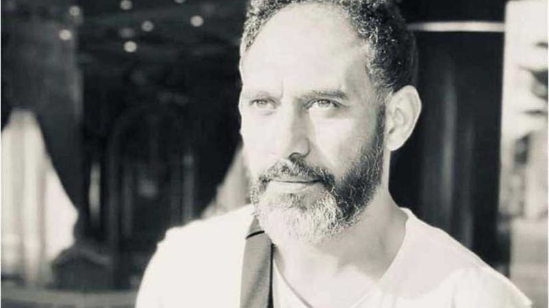 عمرو مصطفى يعلن اعتزاله