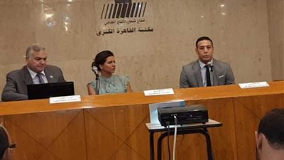 خبراء: الإعلام والدراما من أهم المجالات المؤثرة في الشباب