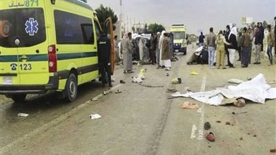 إصابة شرطيين في حادث تصادم سيارة شرطة بطريق 