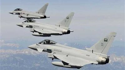 مقاتلات التحالف العربي تشن غارات جوية ضد مليشيا الحوثي في شمالي غرب اليمن