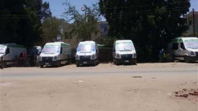 الكشف على 1792 مواطنا بقافلة طبية بالعدوة المنيا