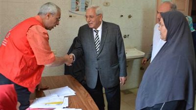 إيقاف مدير مستشفى ميت غمر وإحالته للتحقيق