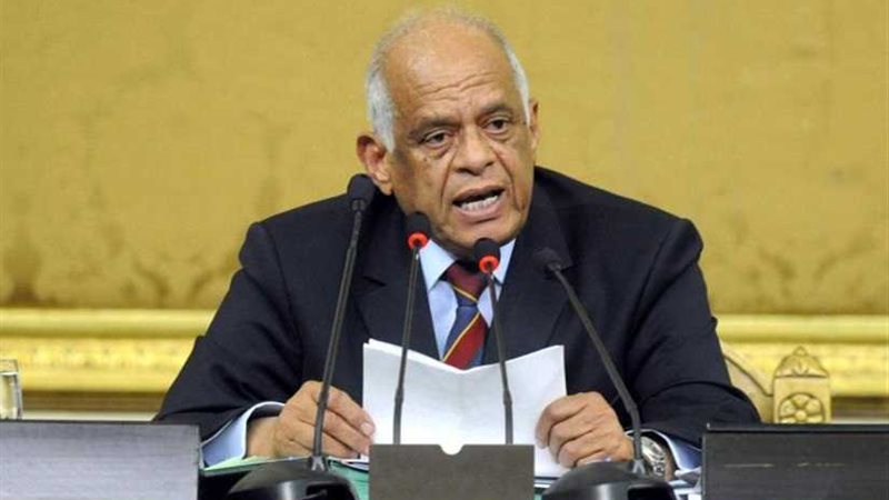 عبدالعال يشيد خلال