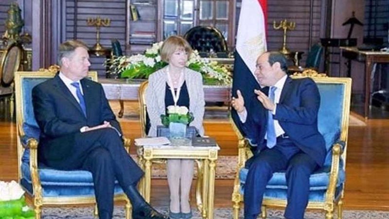 الاستعلامات: زيارة