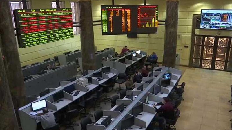 البورصة تخسر 3.6