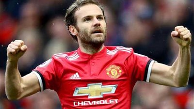 مانشستر يونايتد: تمديد عقد 