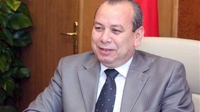 محافظ كفرالشيخ: توريد 135 ألف طن قمح للشون والصوامع منذ بدء الموسم