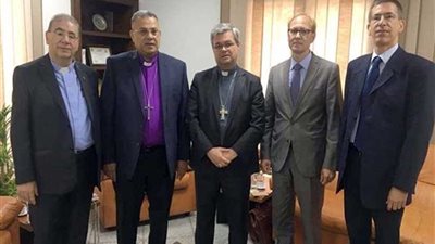 رئيس الطائفة الإنجيلية بمصر يلتقي ممثل مجلس المطارنة الألمان