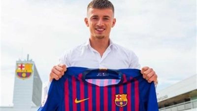 الهولندي فان بيجنين ثالث صفقاته برشلونة الصيفية