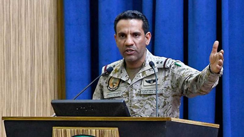 الحوثيون يستهدفون