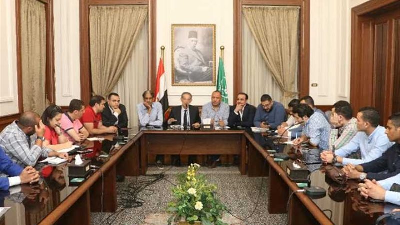 شباب الوفد يناقشون