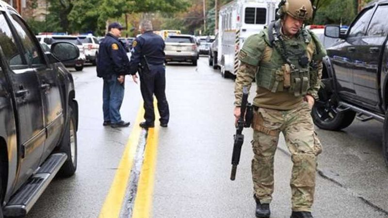 إصابة 10 أشخاص في