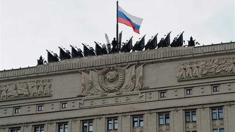 عبرالتواصل الاجتماعي..