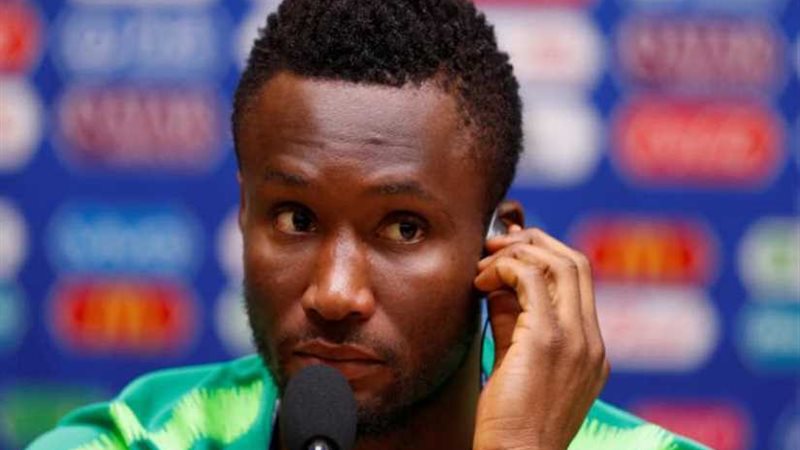 أوبي ميكيل: بدأت