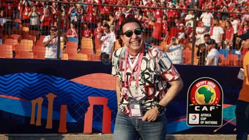 حكيم يلهب حماس الجماهير