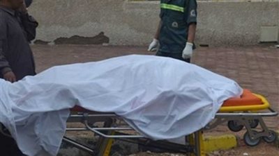 بعد كشف خيانتها.. تاجر يتفق مع زوجته على قتل عشيقها وإلقاء جثته في النيل