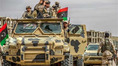 الجيش الليبي ينصب كمينًا محكمًا للميليشيات بمطار طرابلس