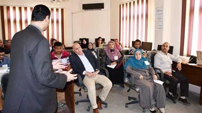 كتابة وإعداد التقارير والقيادة الفعالة دورات تدريبية مجلس الوزراء بالبحيرة