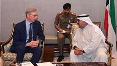 وزير الدفاع الكويتي يلتقي المبعوث الأمريكي الخاص لإيران