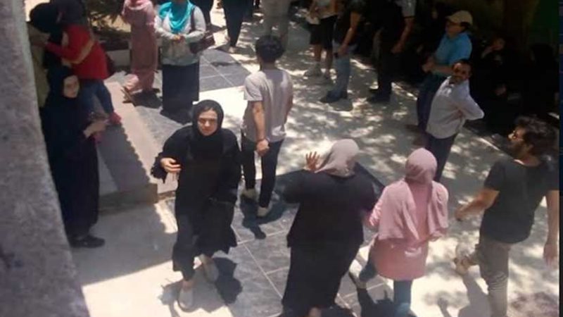 طلاب الثانوية العامة