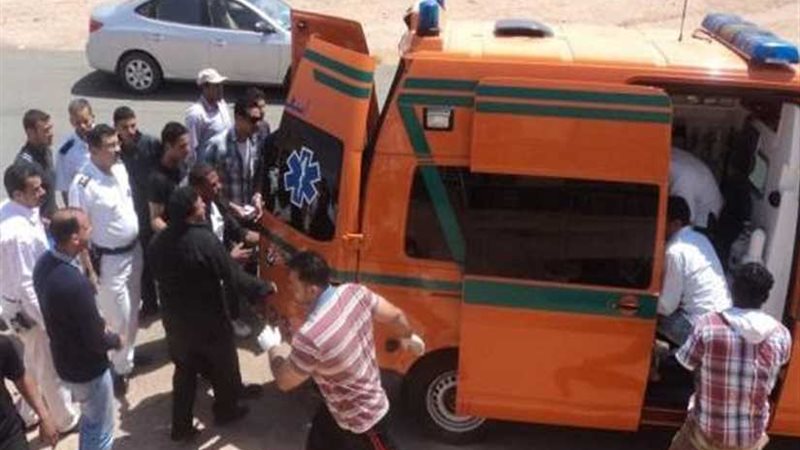 إصابة ضابط و3 أفراد