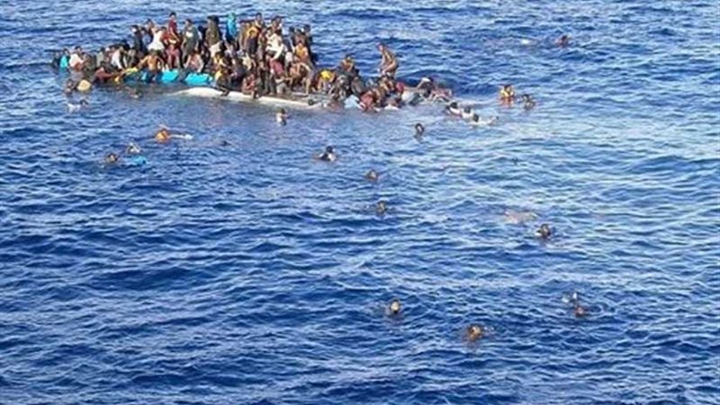 إسبانيا: إنقاذ 100