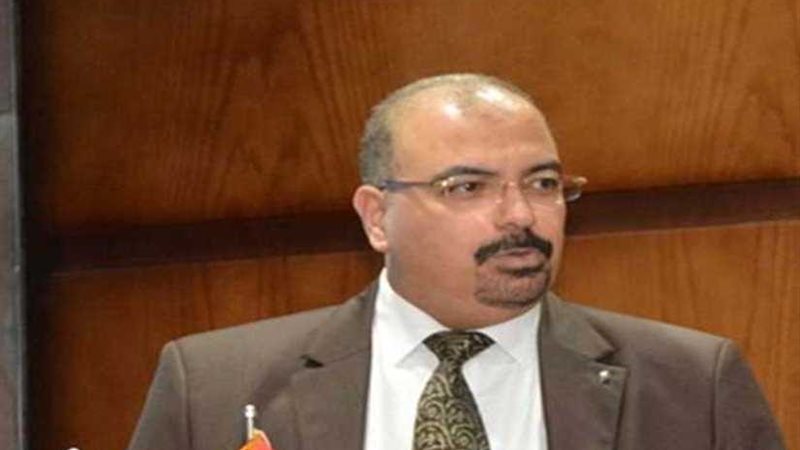 التخطيط القومي يعقد