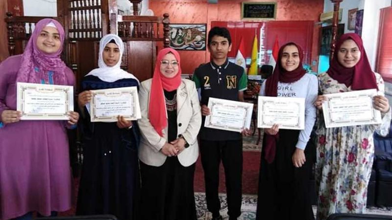 تكريم أوائل الشهادة