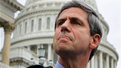 جو سيستاك يعلن ترشحه لخوض انتخابات الرئاسة الامريكية عن الحزب الديمقراطي