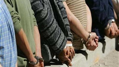 القبض على تشكيل عصابي سرق فيلا بأكتوبر