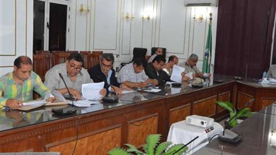 توقيع 363 عقدًا لتقنين أوضاع أراضٍ زراعية ومبانٍ لأملاك الدولة بالمنيا