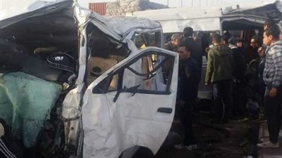 إصابة 8 عمال بشركة بترول في حادث تصادم بالبحيرة