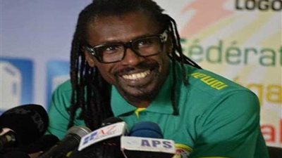 المدير الفني للسنغال يعلن استعدادات منتخبه لمباراة الجزائر بأمم أفريقيا