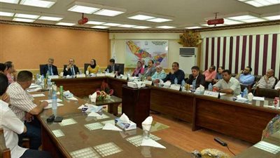 محافظ أسيوط يشدد على سرعة تشغيل منشآت أسيوط الجديدة