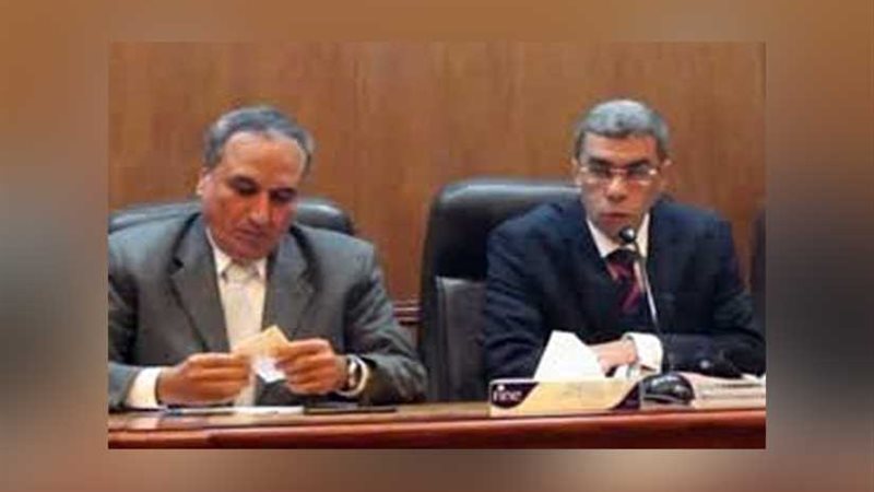 رؤساء تحرير الصحف: