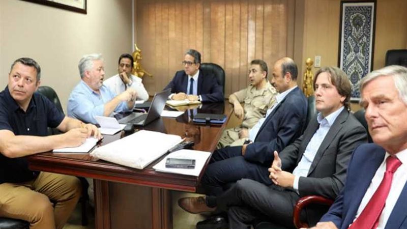اجتماع لوزير الآثار