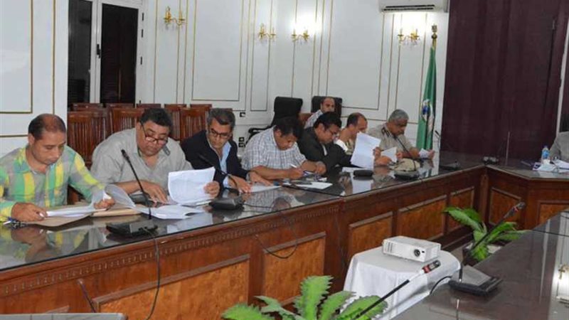 توقيع 363 عقدًا لتقنين