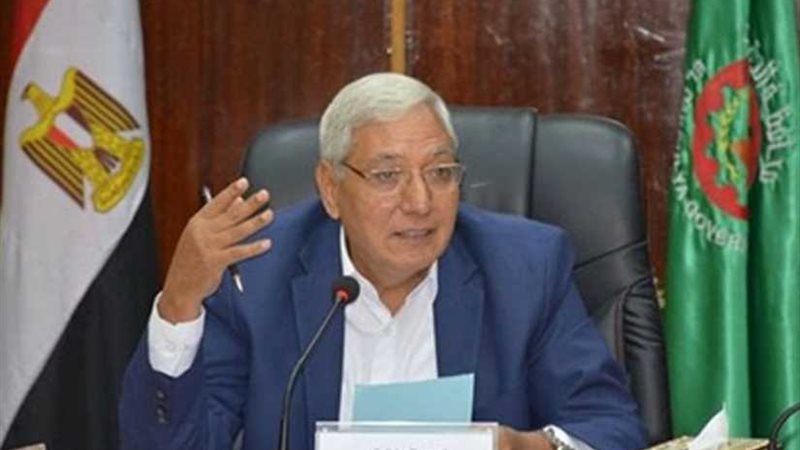 تطوير 5 ميادين بمدينة