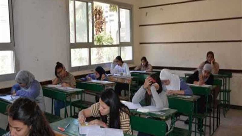 إصابة مراقب بمغص