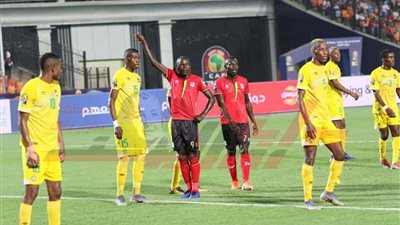 مباراة أوغندا وزيمبابوي