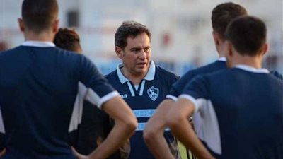 الزمالك يواصل تدريباته بمعسكر اكتوبر ..وجلال يطالب بالتركيز خلال التدريبات