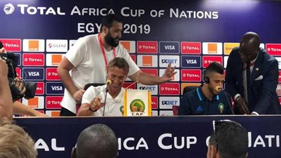 بلهندة: المنتخب الإيفواري قوي.. ونعمل بروح المجموعة على مواجهته