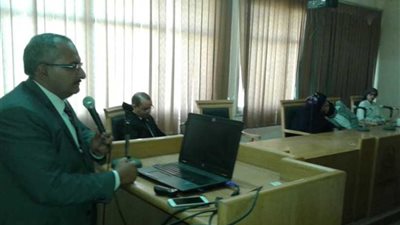 صيدلة حلوان تبحث ربط الذكاء الصناعي بمجالات الحياة