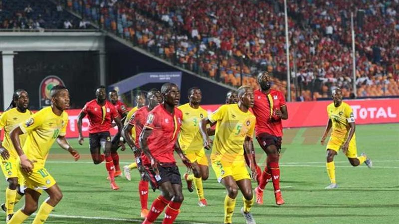 تعادل أوغندا وزيمبابوي